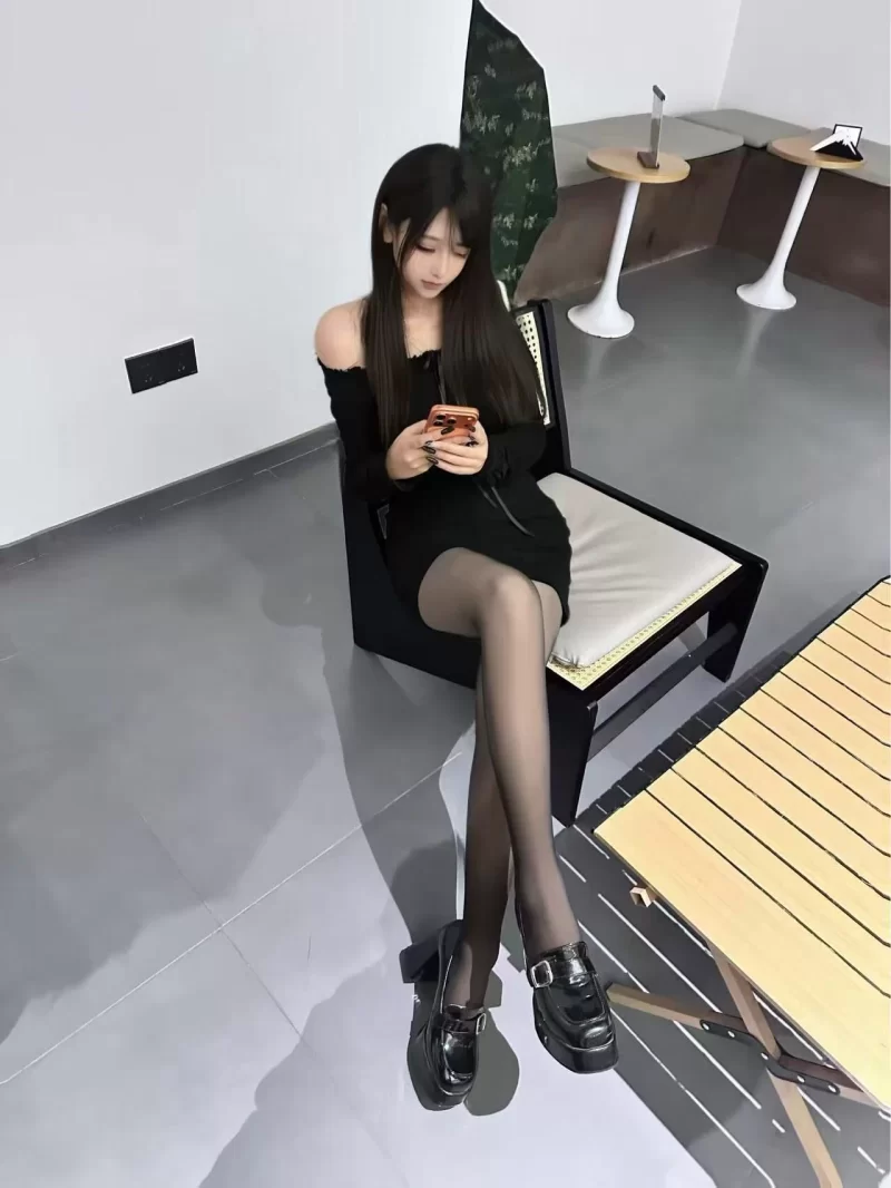 杭州年轻嫩妹