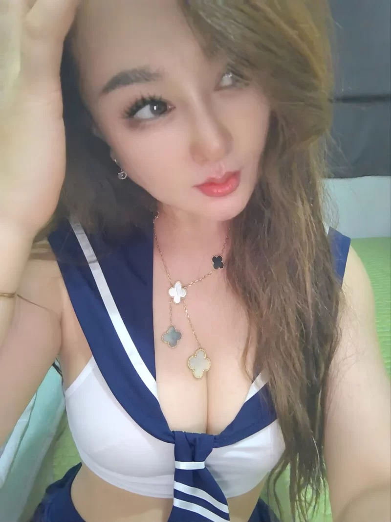 三亚小姐姐