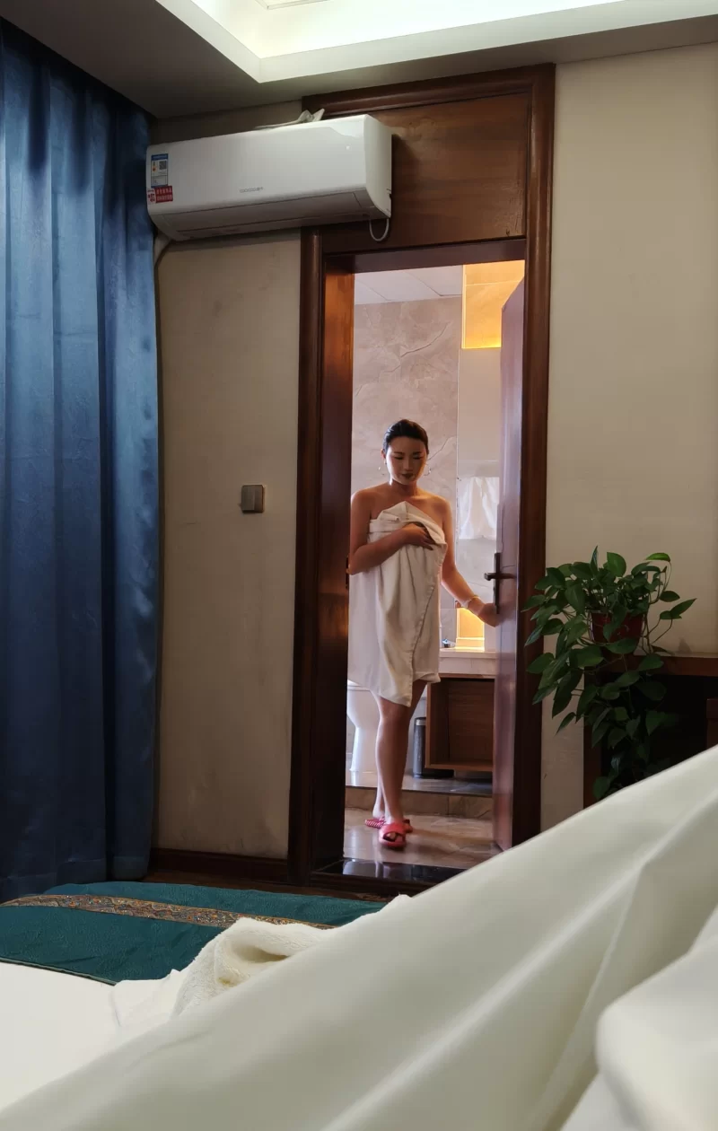 东胜21岁妹子