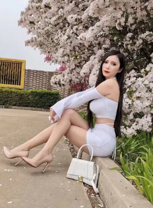 模特骚妹妹
