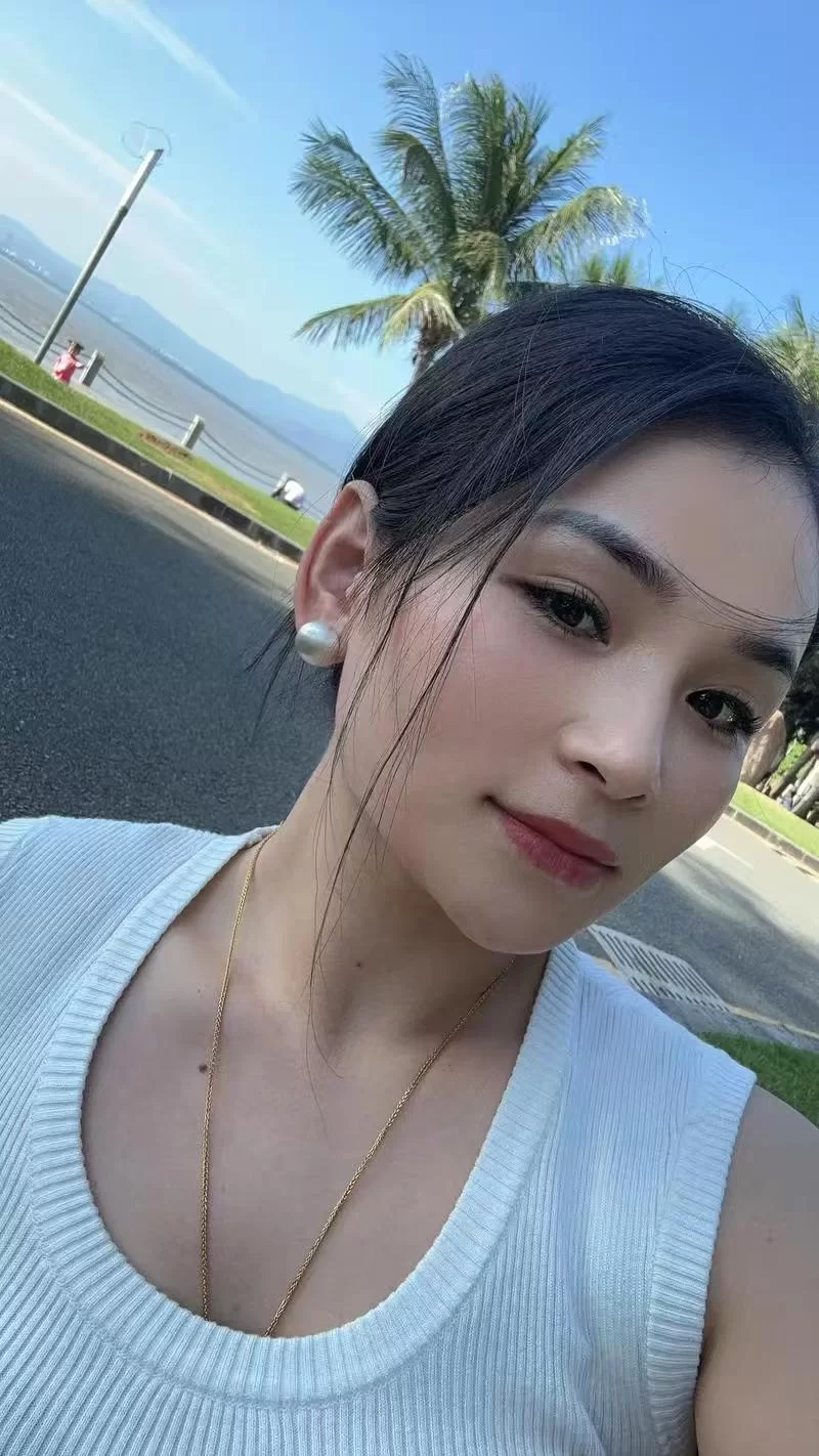 性价比超高小少妇