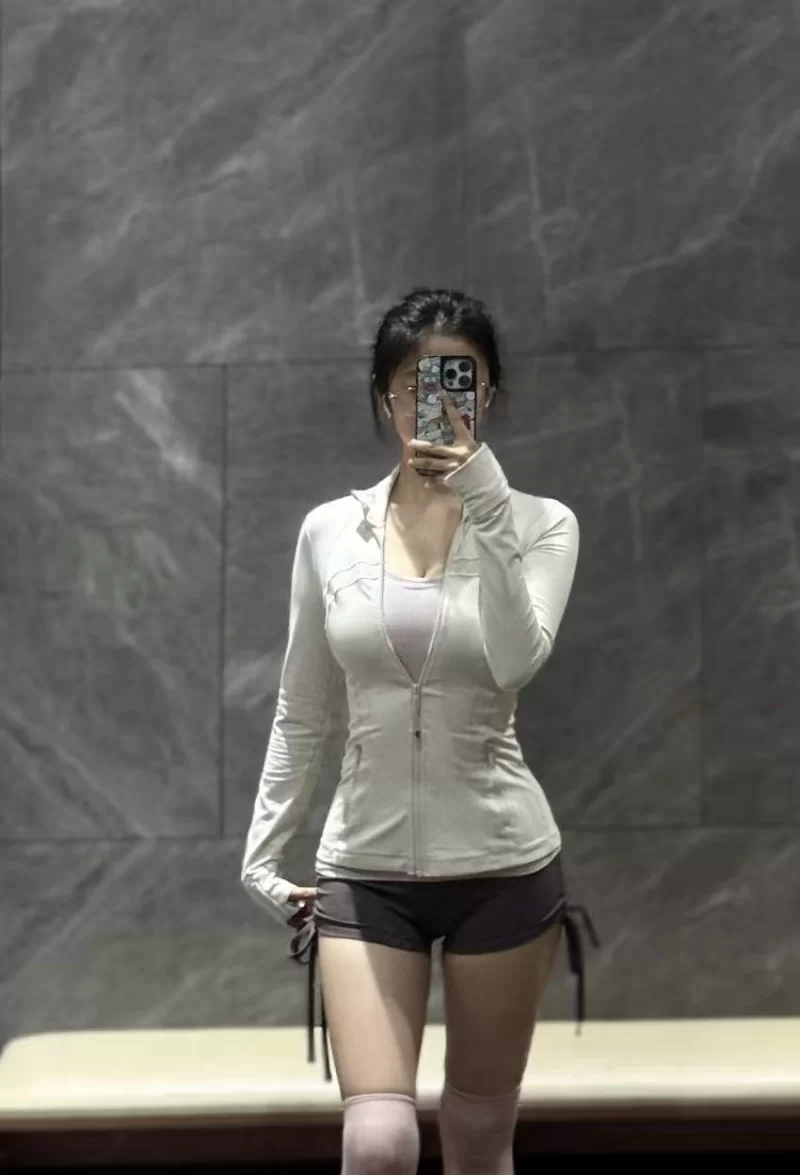 东湖的中介，美女好几个