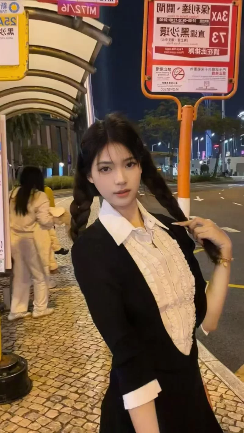 双马尾的女孩就是野