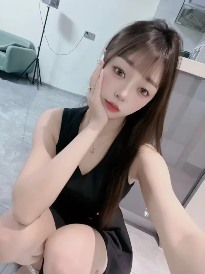 武汉嫩妹婷婷