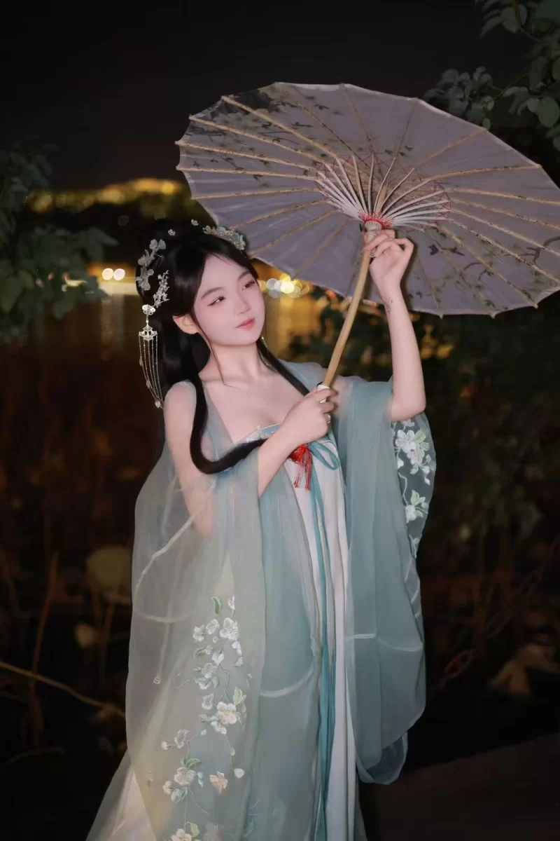 海口刚18清纯邻家小妹文文