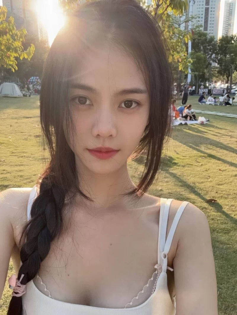 脸上有个痦子