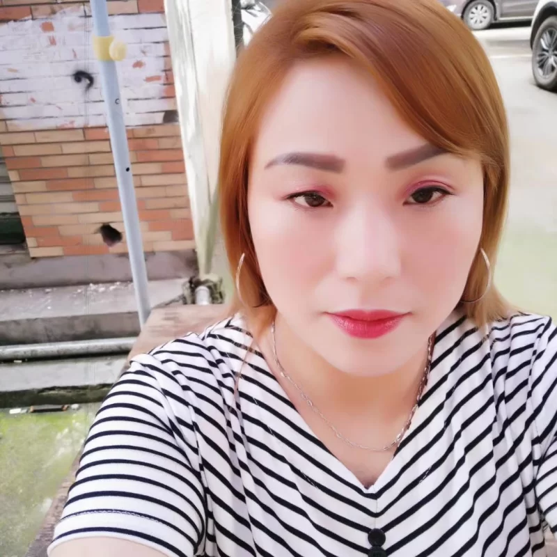重庆界石楼凤