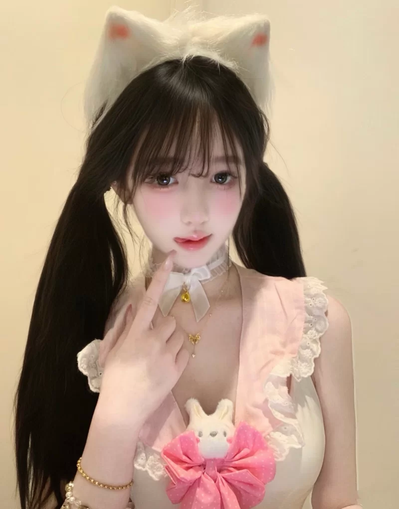 妩媚迷人瑜伽妹妹花样多