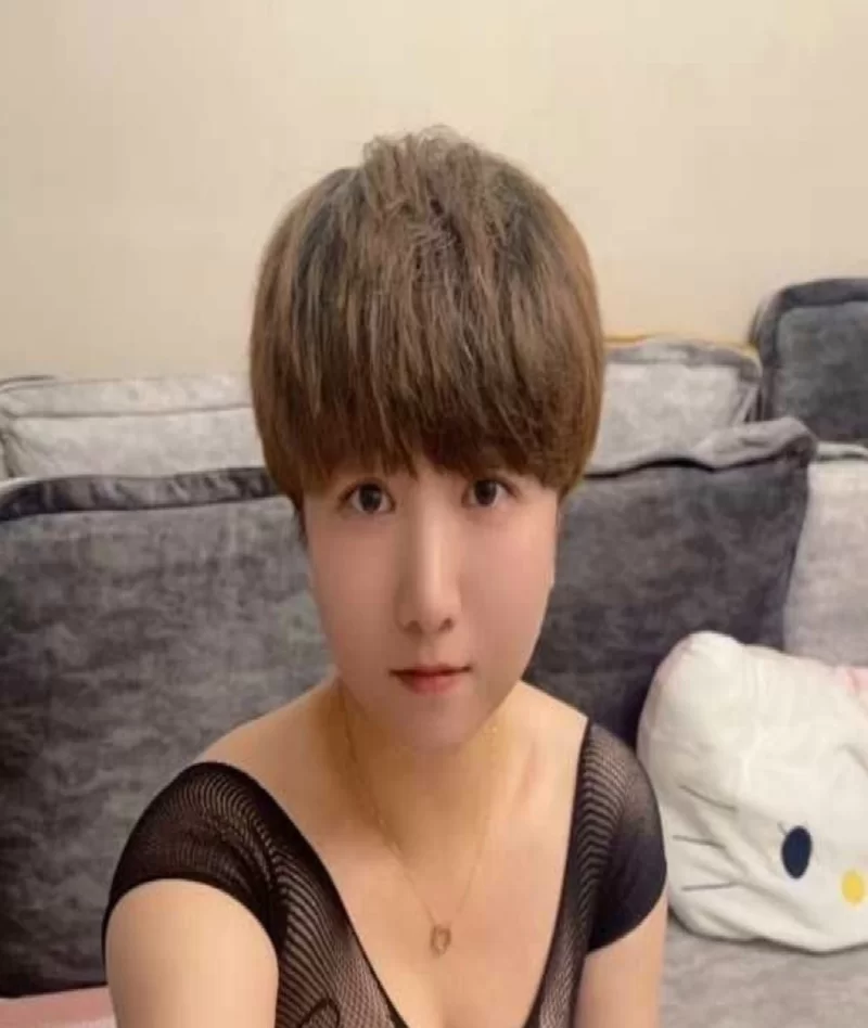 哈尔滨短发妹