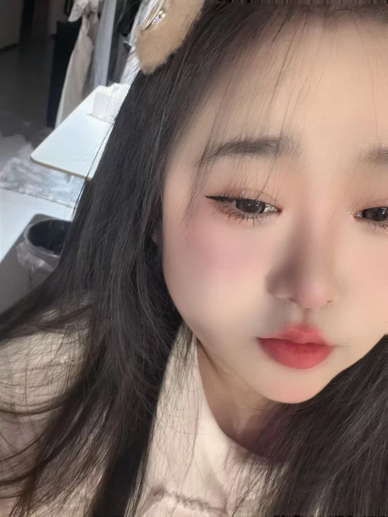 莲湖小胖妹