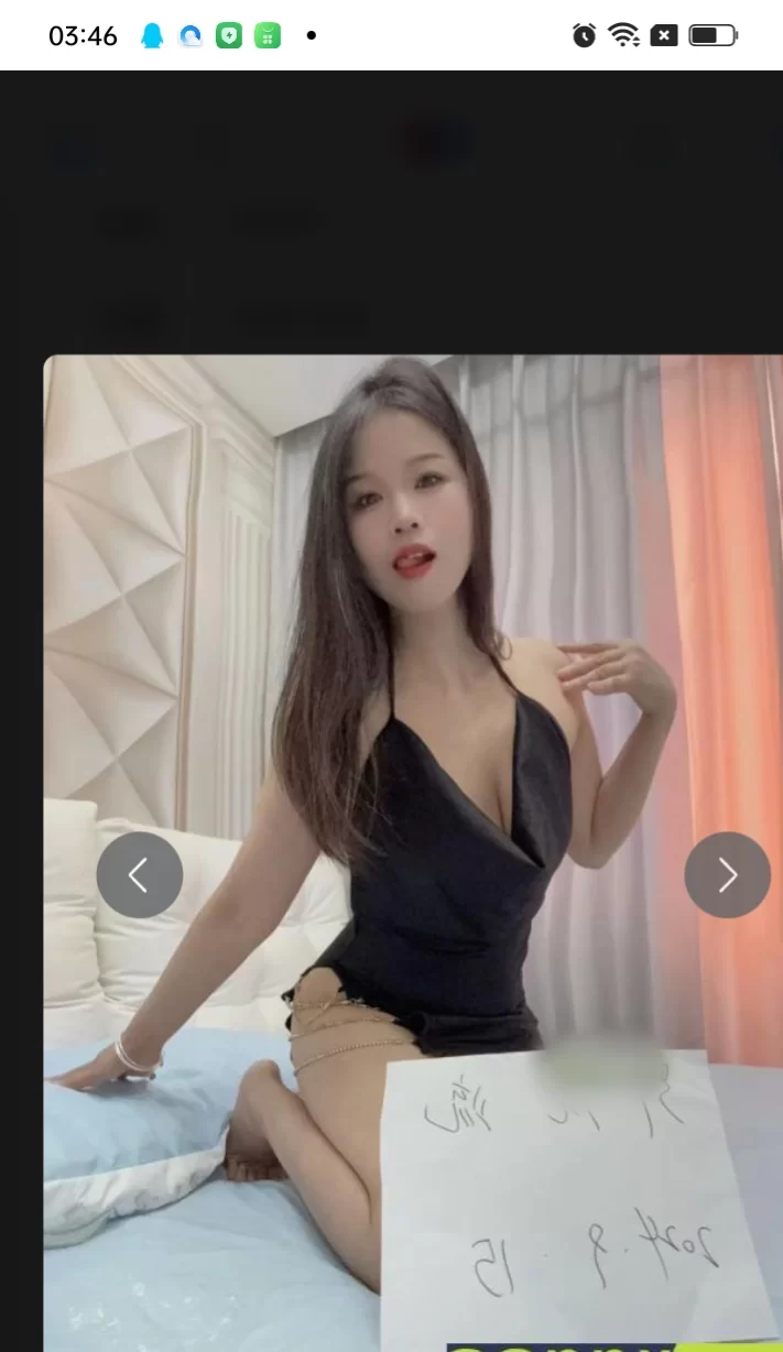 蛋糕店老板娘小曼刚下海