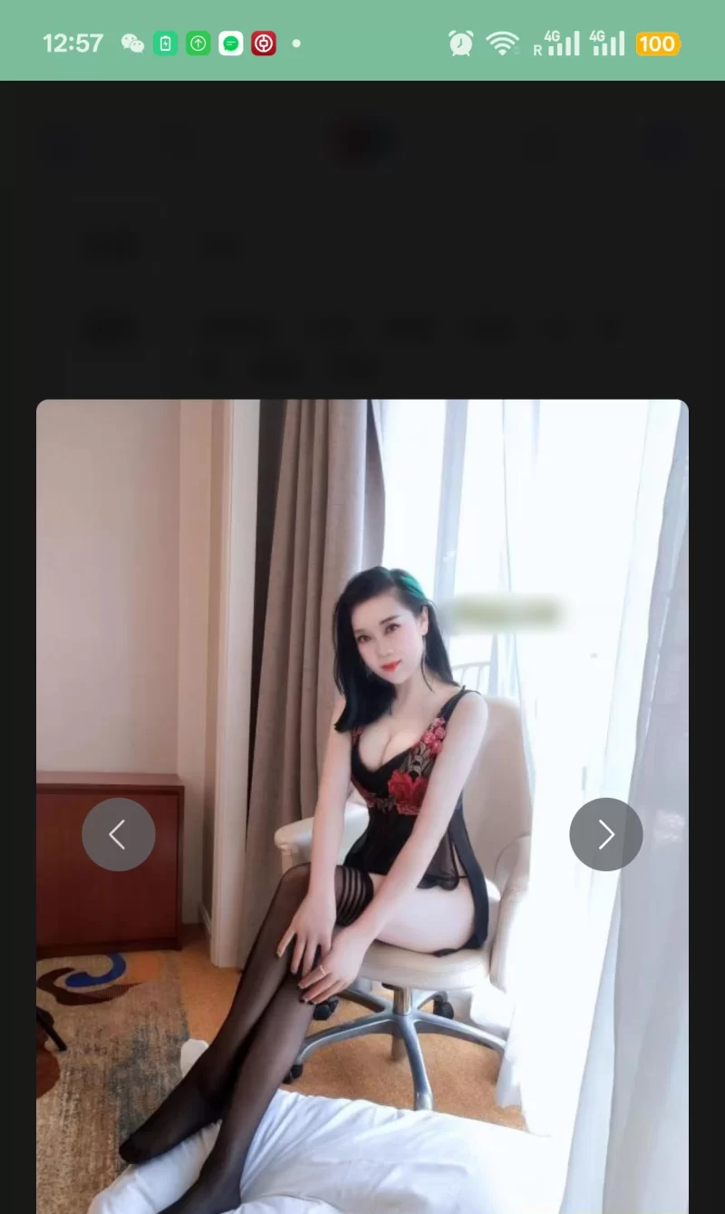 可以舌吻的大屁股少妇玲玲