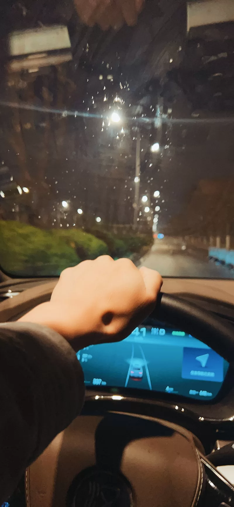 找上海眼缘好的就行