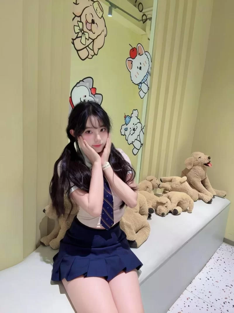 肉感多水小妹妹
