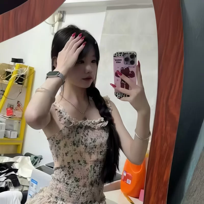 气质粉嫩服务系小蓝