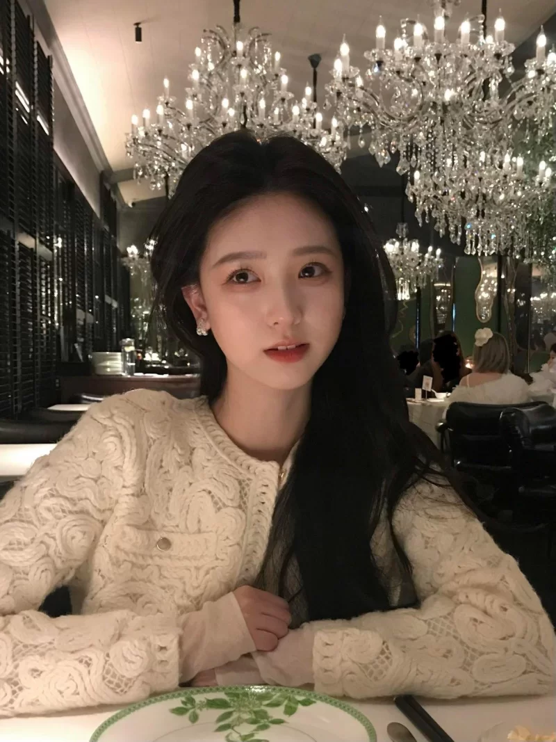 上海03新人粉嫩水多口活好