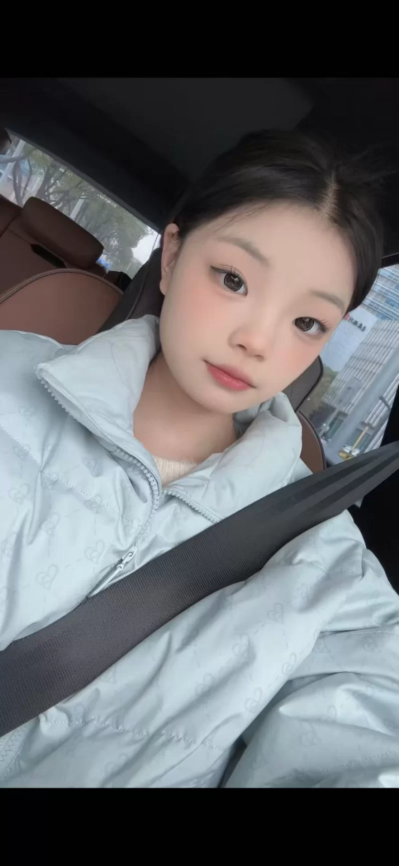 18岁求包养求帮助