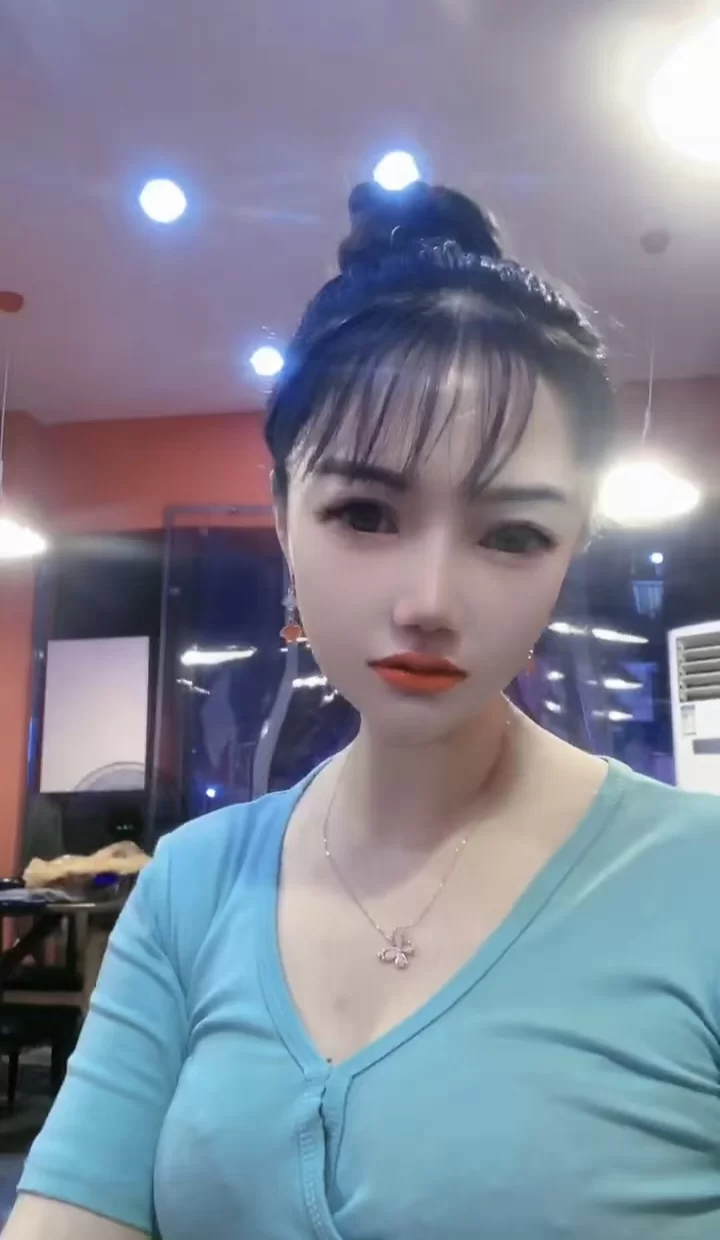 昆山小个子风骚服务系甜甜