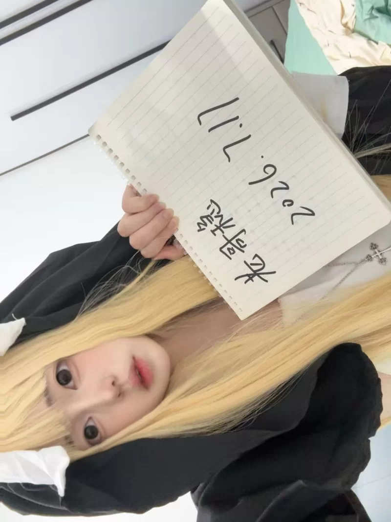 cos魅魔女修久儿