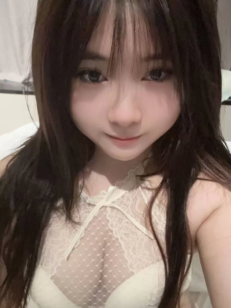 衢州学院大二巨乳学生妹