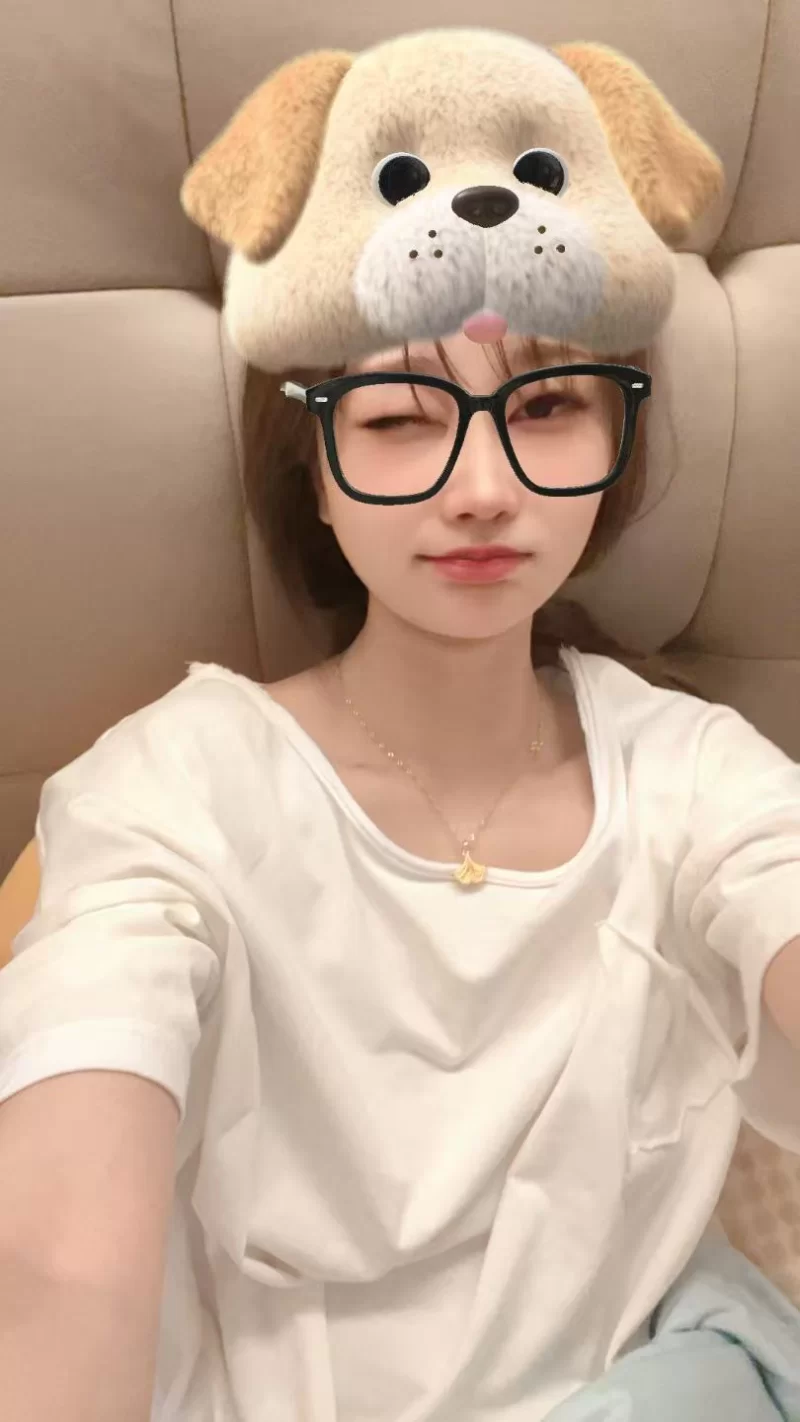 龙岗南联高颜值美女极品身材