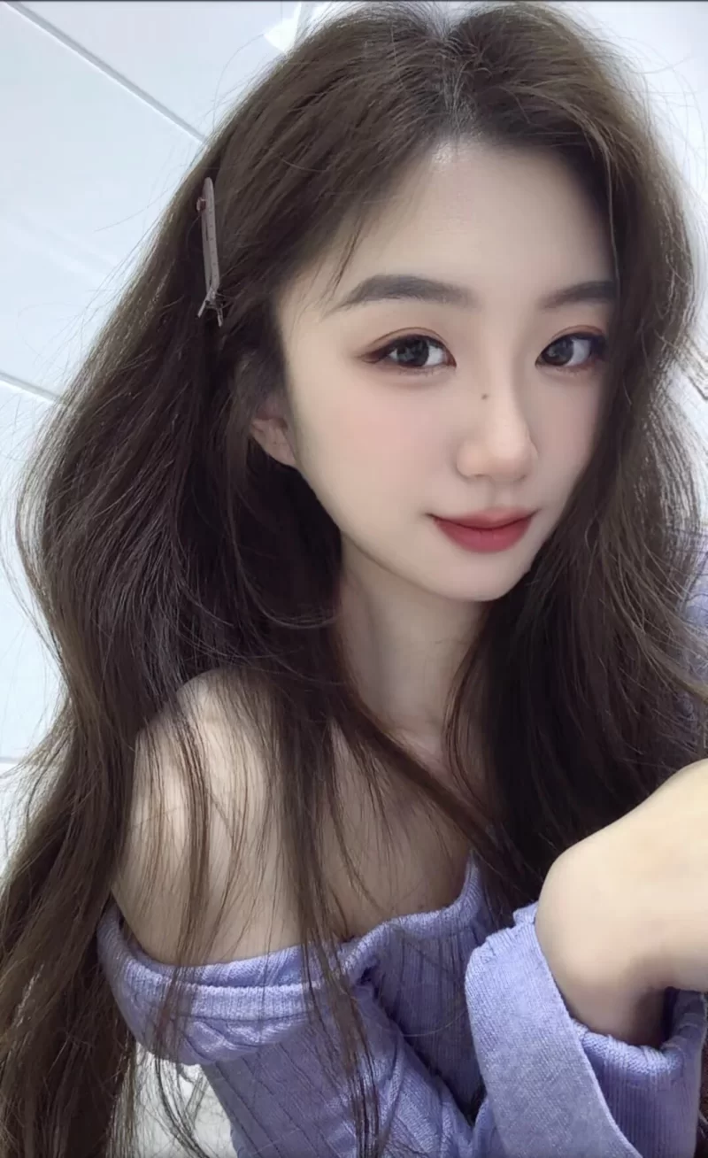 南山温柔乖巧婉婉