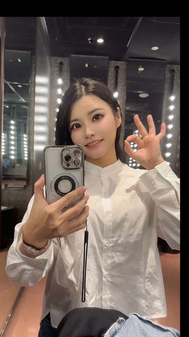 深圳高端气质美女