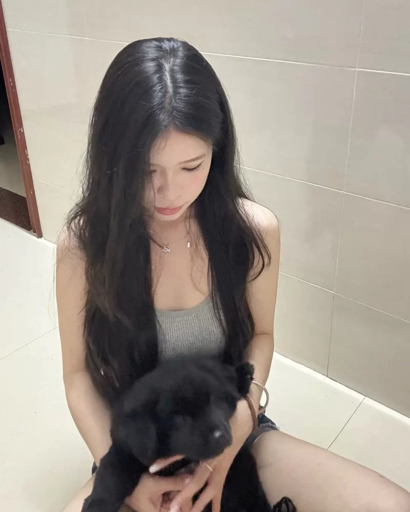 深圳小鱼姑娘